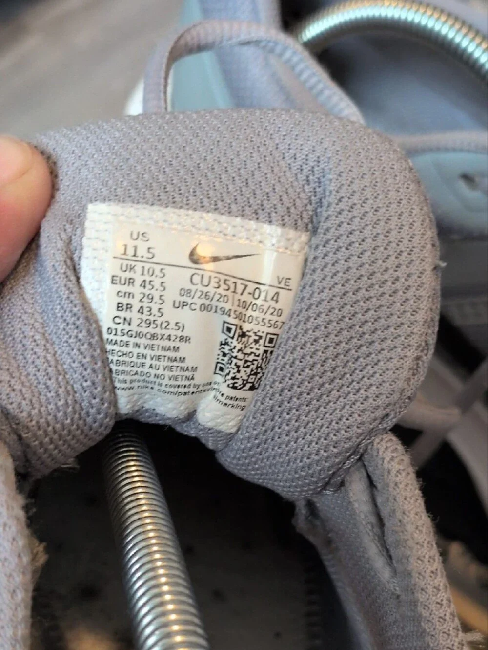 Nike Run Swift Men's Light Grey Athletic Sneakers